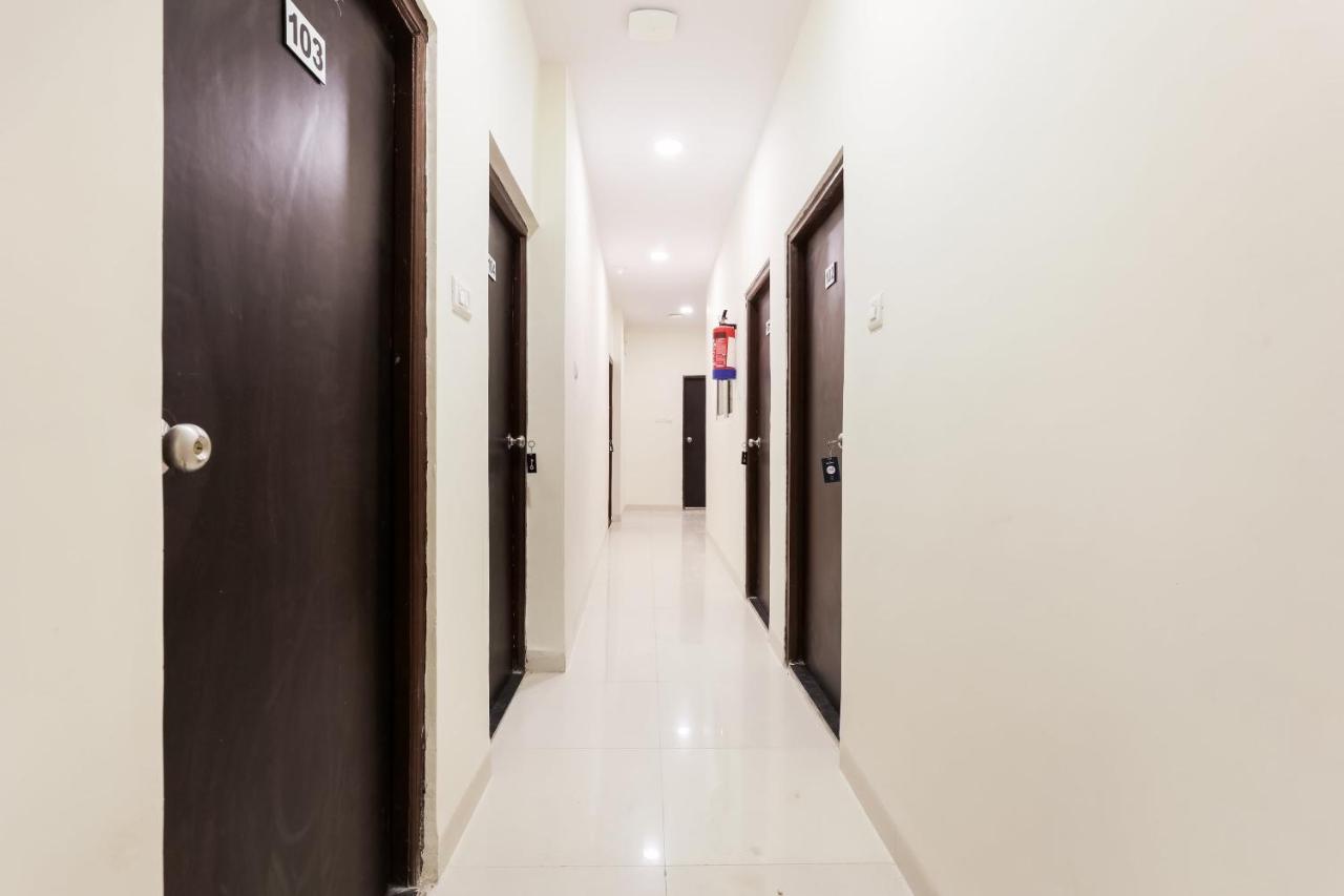Oyo Flagship 30861 Hotel Velocity Vijay Nagar Indore Luaran gambar