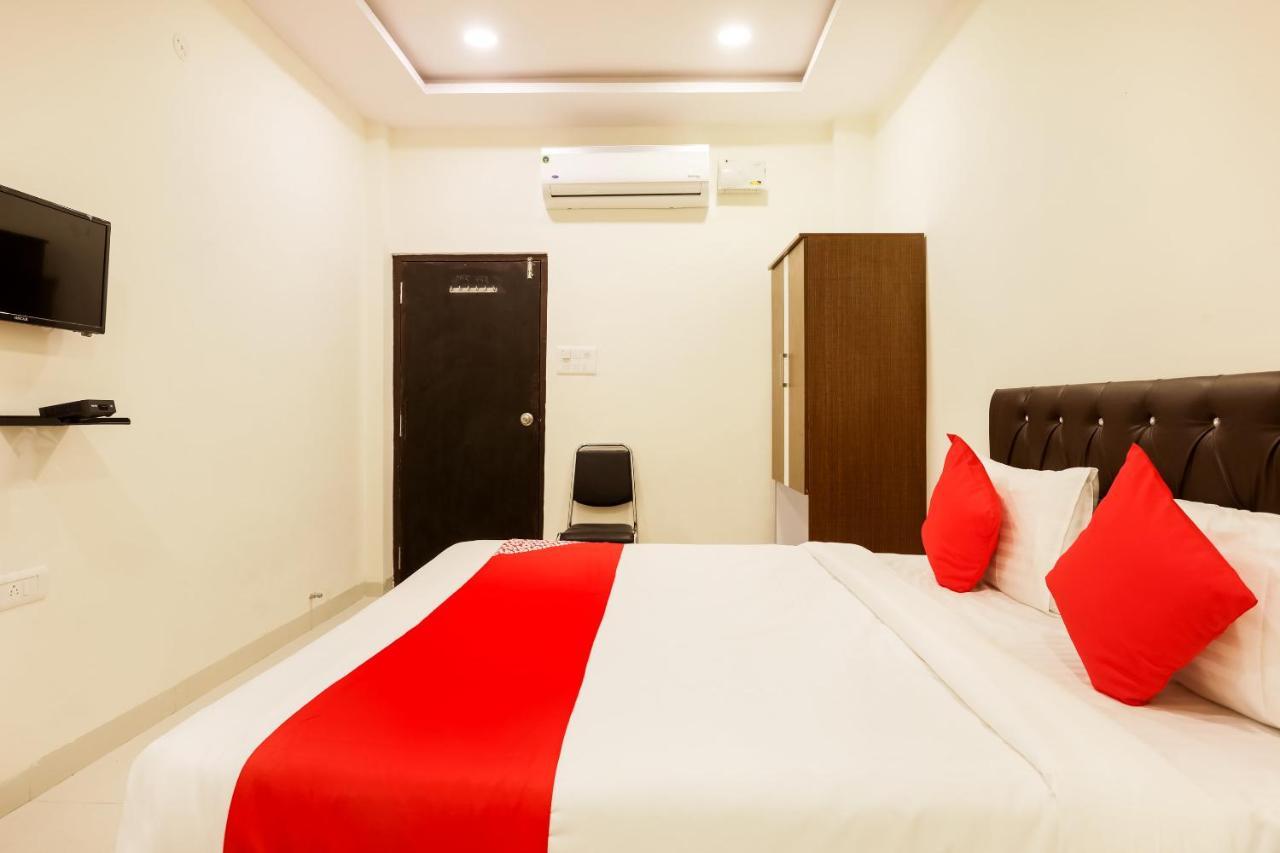 Oyo Flagship 30861 Hotel Velocity Vijay Nagar Indore Luaran gambar